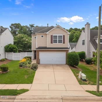 5561 Roan Mountain Pl, Raleigh, NC 27613