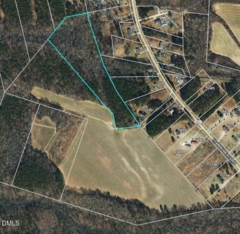 5562 Titan Roberts Rd, Erwin, NC 28339