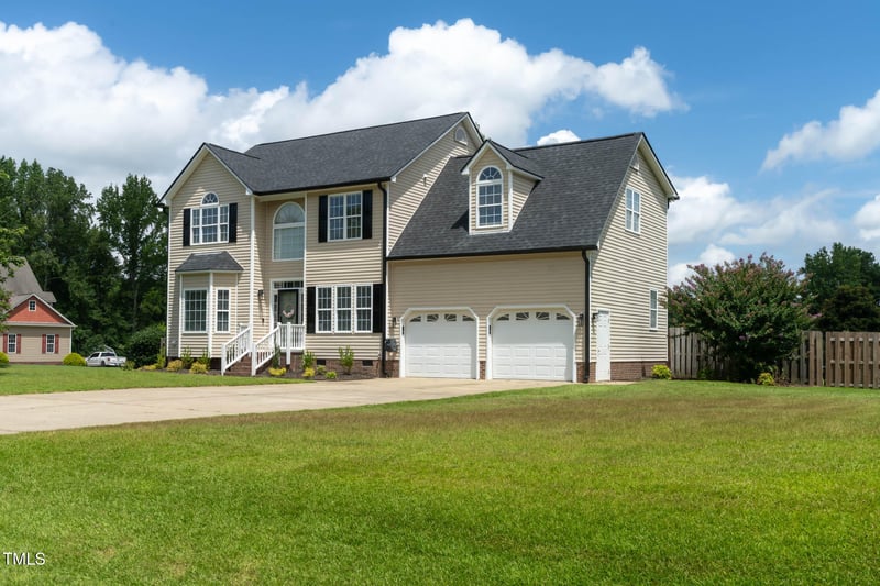 5564 Spence Plantation Ln, Holly Springs, NC 27540