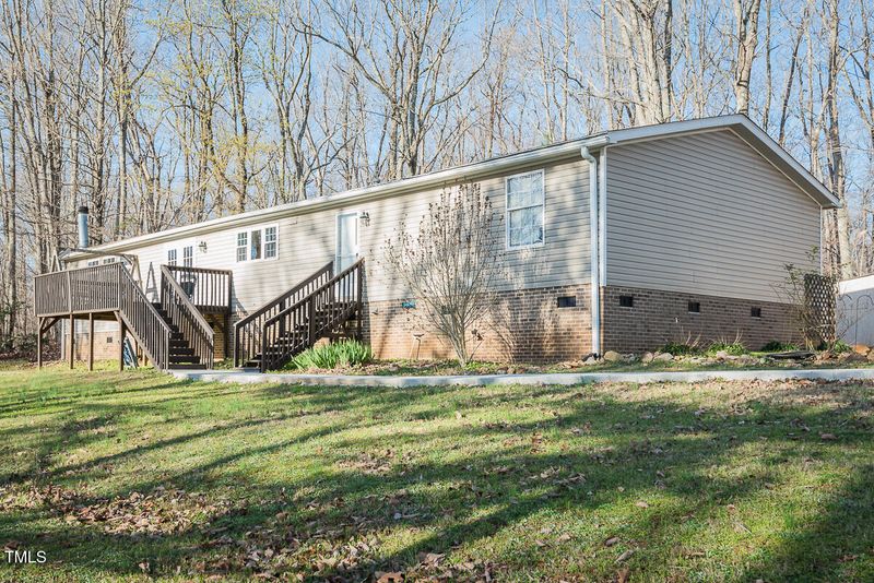 5566 Foothills Ct, Snow Camp, NC 27349