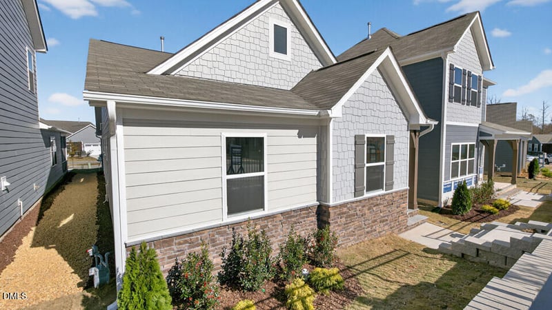 557 Lemon Daisy Ln, Knightdale, NC 27545