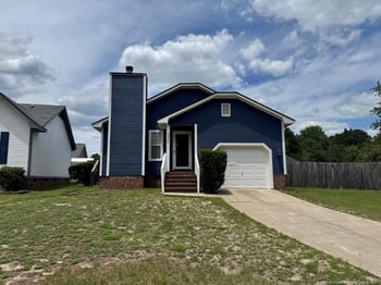 5570 Arapahoe Ct, Fayetteville, NC 28304