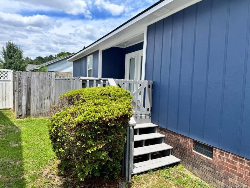 5570 Arapahoe Ct, Fayetteville, NC 28304