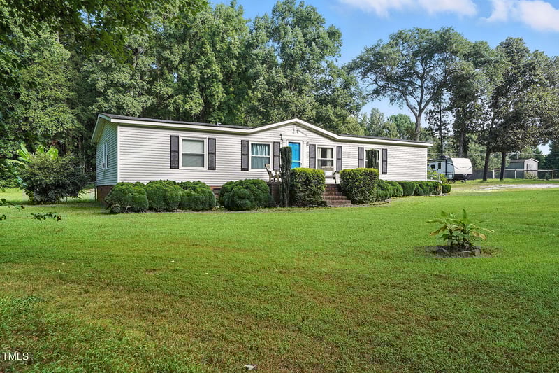 5571 Pearces Rd, Zebulon, NC 27597