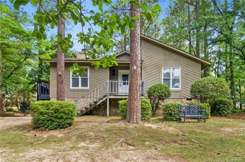5572 Nix Rd, Fayetteville, NC 28314