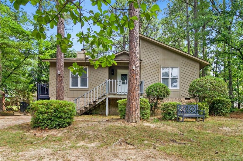 5572 Nix Rd, Fayetteville, NC 28314