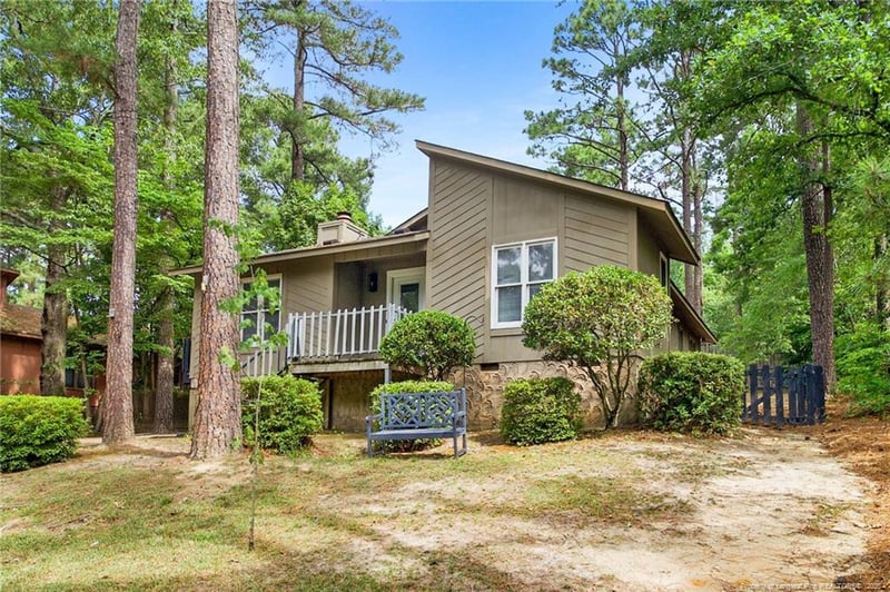 5572 Nix Rd, Fayetteville, NC 28314