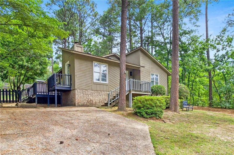 5572 Nix Rd, Fayetteville, NC 28314