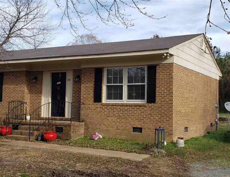 558 Government Rd, Clayton, NC 27520