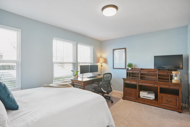 558 Grand Central Station, Apex, NC 27502