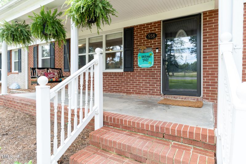 558 Nc 96, Youngsville, NC 27596