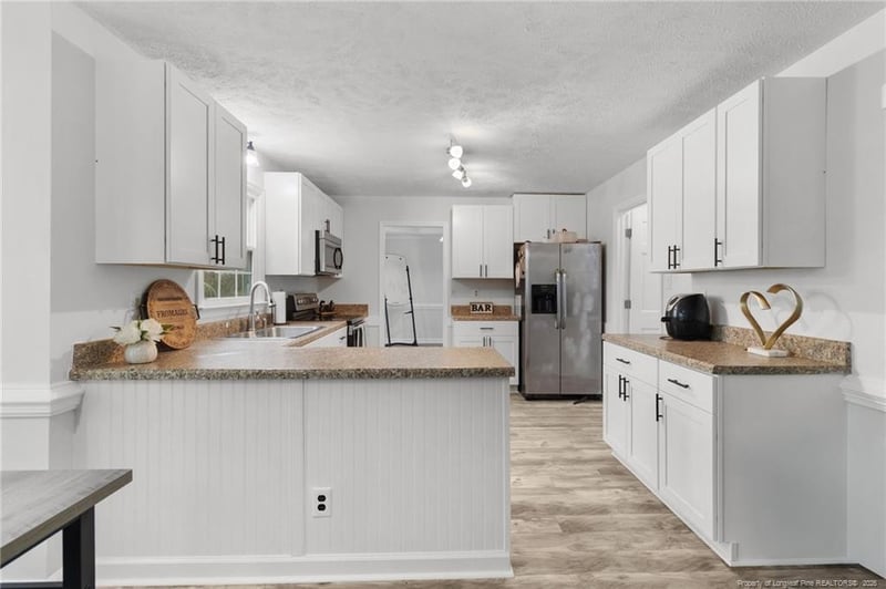 5587 Ashgrove Dr, Fayetteville, NC 28311
