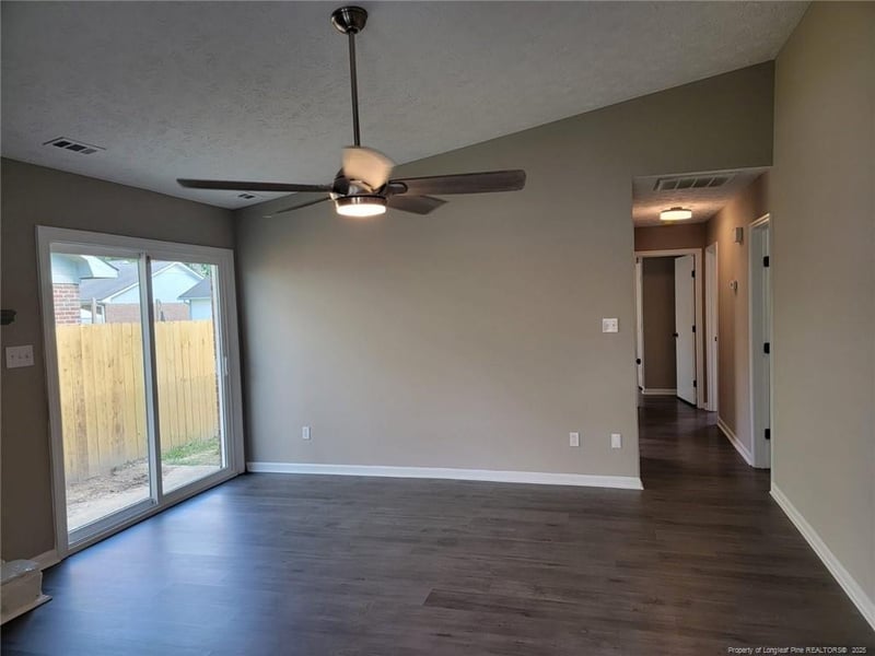 5587 Quietwood Pl, Fayetteville, NC 28304