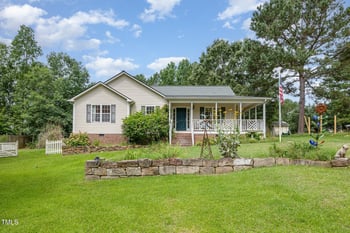 559 Blue Pond Rd, Clayton, NC 27520