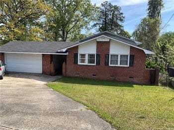 559 Cimarron Dr, Fayetteville, NC 28303