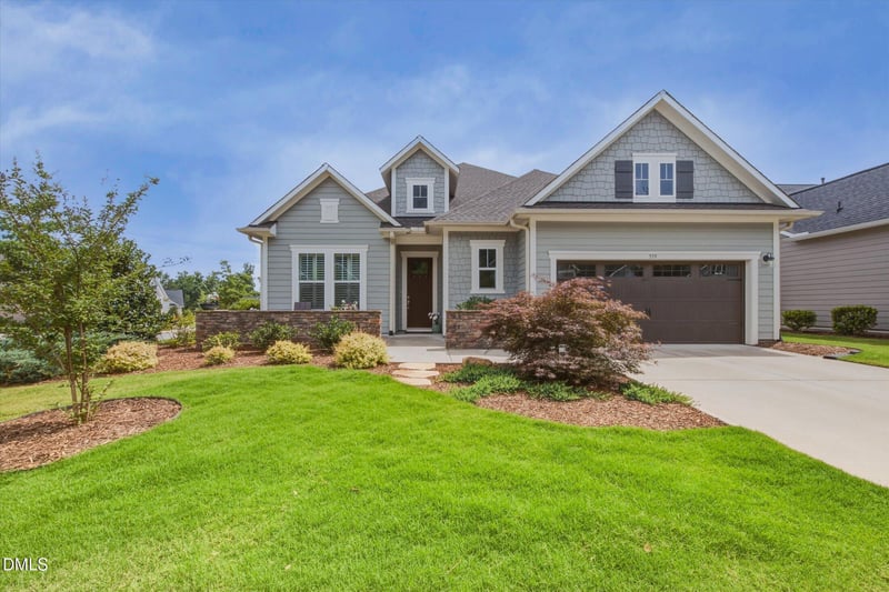 559 Middleton Pl, Chapel Hill, NC 27516