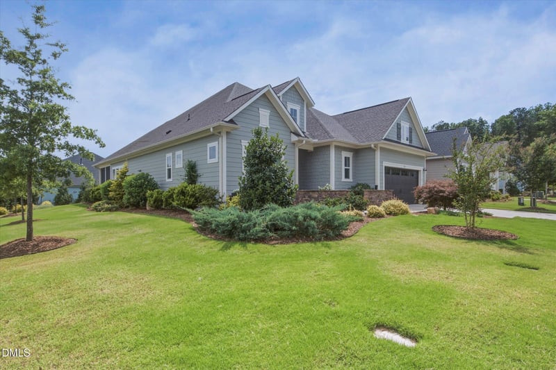 559 Middleton Pl, Chapel Hill, NC 27516