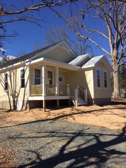 559 N Nash, Hillsborough, NC 27278