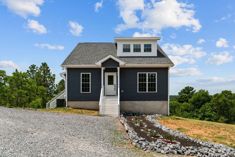 559 Pine Wood Rd, Sanford, NC 27332