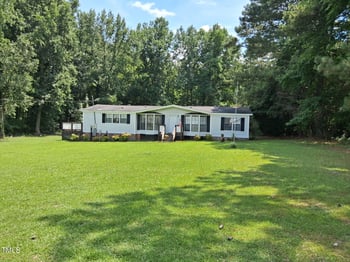 559 Wilson Jones Rd, Clayton, NC 27520