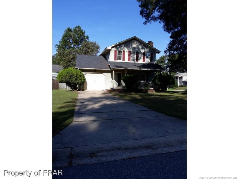 5599 Lockridge Rd, Fayetteville, NC 28311