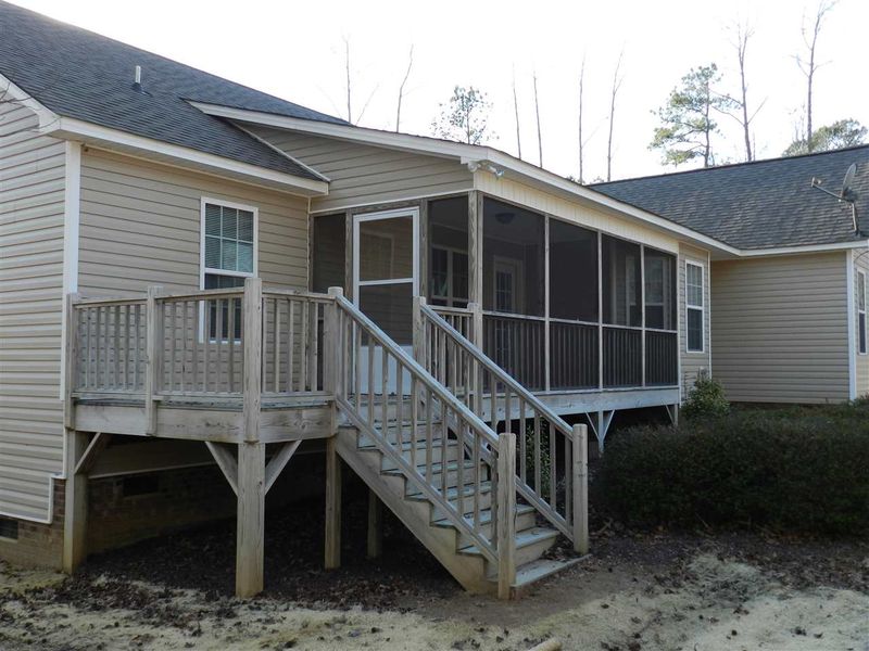 56 Acorn Ct, Smithfield, NC 27577