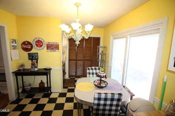 56 Ash St, Coats, NC 27521