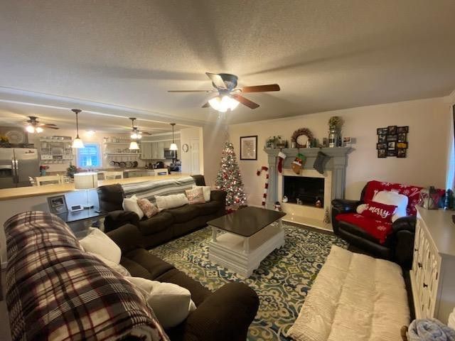 56 Blueberry Hill Ln, Dunn, NC 28334