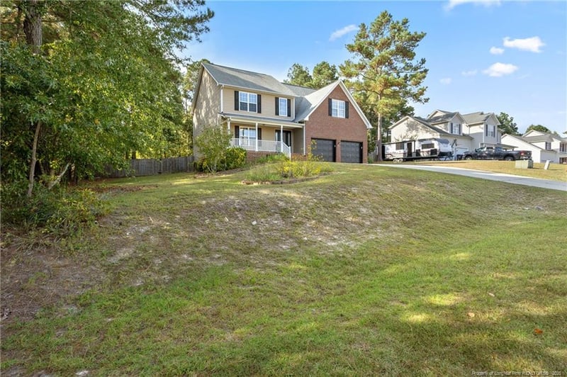 56 Briarwood Pl, Sanford, NC 27332