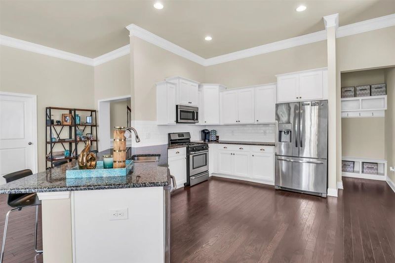 56 E Calvert Ct, Clayton, NC 27527