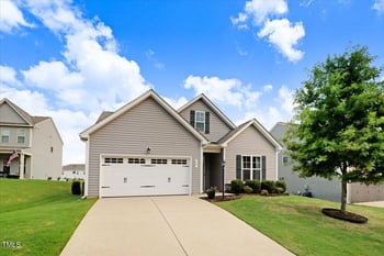 56 Copenhaver Dr, Clayton, NC 27527