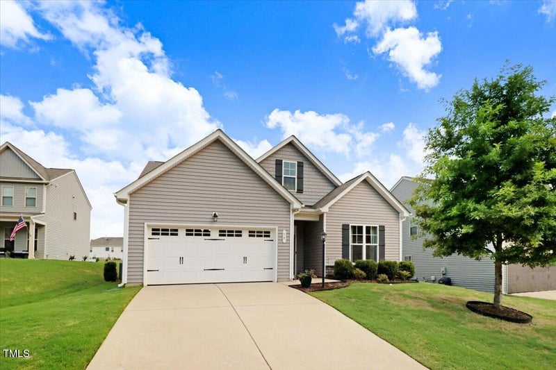 56 Copenhaver Dr, Clayton, NC 27527
