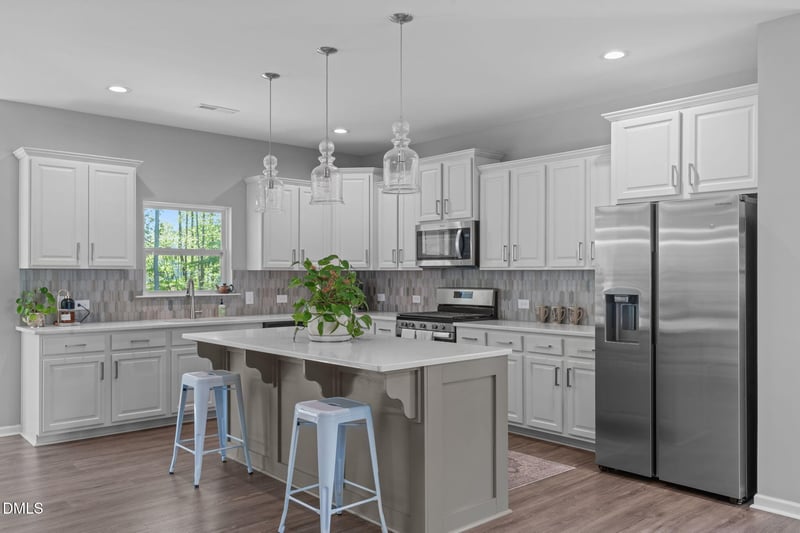 56 Curling Creek Dr, Clayton, NC 27527