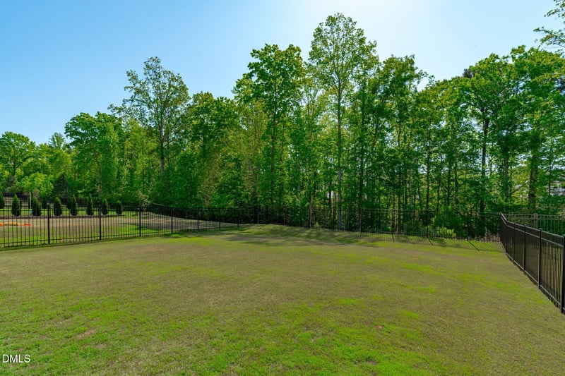 56 Curling Creek Dr, Clayton, NC 27527