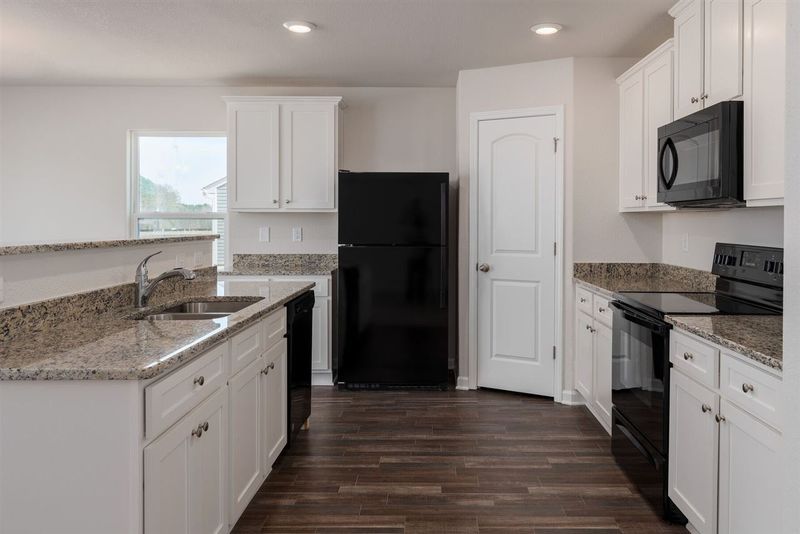 56 Doonbeg Dr, Fuquay Varina, NC 27526