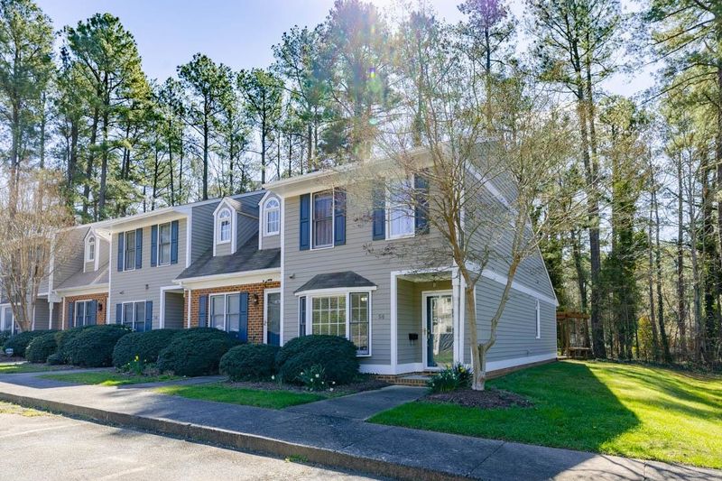 56 Forest Oaks Dr, Durham, NC 27705