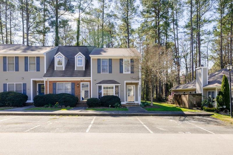56 Forest Oaks Dr, Durham, NC 27705