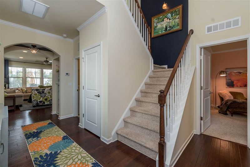 56 Heathwood Dr, Clayton, NC 27527