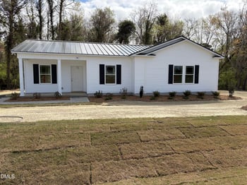 56 Jacobs Ridge Dr, Four Oaks, NC 27524