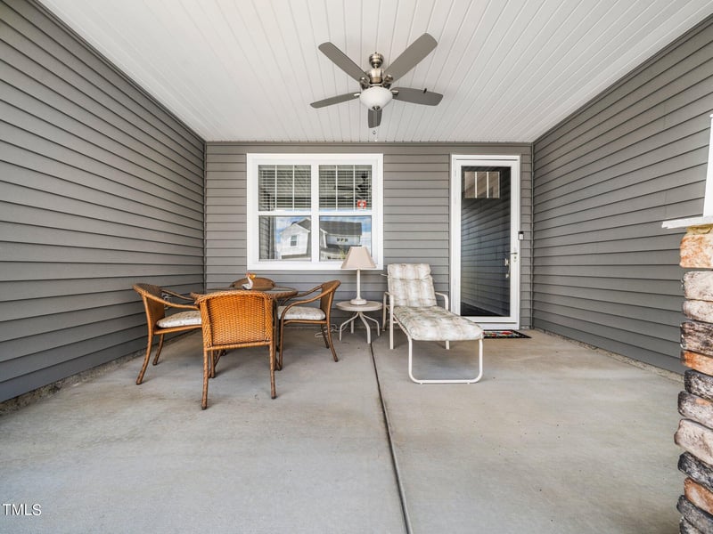 56 Kingsford Ln, Fuquay Varina, NC 27526