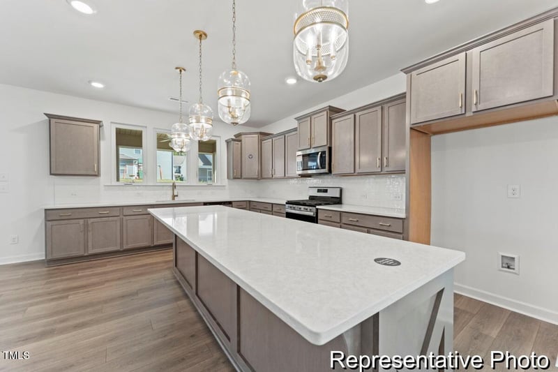 56 Mable Ct, Lillington, NC 27546