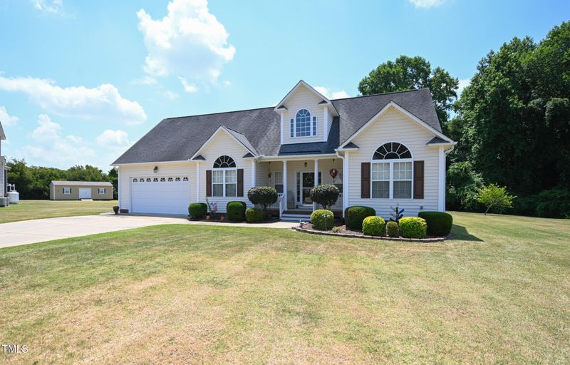 56 Mineral Ct, Benson, NC 27504