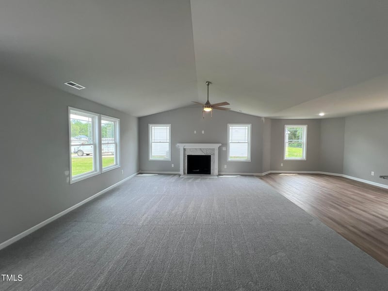 56 Oakfield Trace Dr, Four Oaks, NC 27524