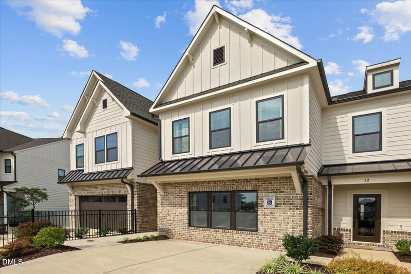56 Paperwhite Pl, Clayton, NC 27527