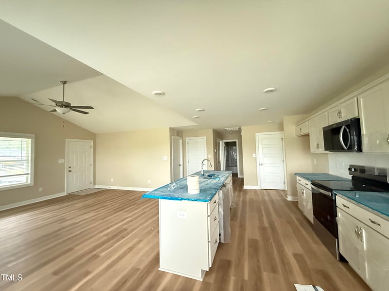 56 Ruskin Dr, Smithfield, NC 27577