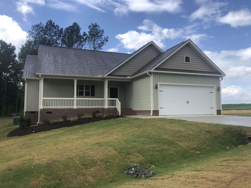 56 Tan Oak Dr, Selma, NC 27576