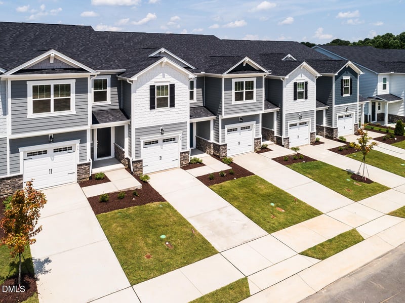 56 Twin Birch Dr, Angier, NC 27501