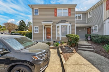 560 Darby Glen Ln, Durham, NC 27713