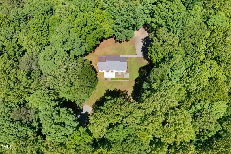 560 Parker Creek Rd, Holly Springs, NC 27540
