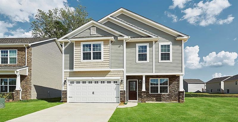 560 Spaulding St #62, Burlington, NC 27215